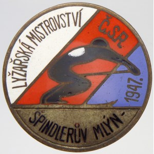 Lyžařské mistrovství ČSR,  Špindlerův Mlýn  1947. Mosaz postř. 30 mm, smalty, spona