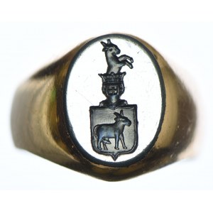 Coat of arms signet ring, agate, gold