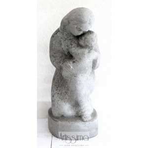 Figurka - Macierzyństwo, cement, wys. 19 cm