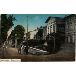 1918 Salgótarján, Bányatelep, Vasgyári Pénztár, lovaskocsi. Kiadja Klein Károly
