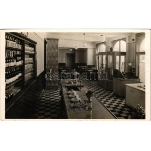1943 Sátoraljaújhely, Vigadó étterem a Carpathia kezelésében, belső