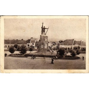 Kraljevo, Rankovicevo; military heroes statue (EK)