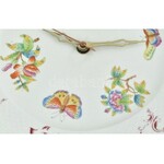 Herendi Viktória mintás porcelán falióra. Kézzel festett, jelzett, hibátlan. Működik. d: 28 cm...