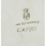 Capri von Schierholz porcelán bonbonniere tetején a szemlélődő Ámorral...