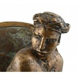 Farkas Ferenc (1958- ): Fotel. m: 31 cm, bronz, kő, 2006. Jelzett. Hibátlan.  1986-tól tagja a Művészeti Alapnak (MAOE)...