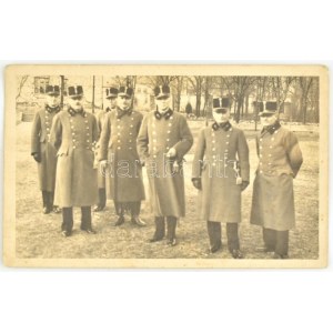 1937 A kőszegi és soproni katonai főreáliskola parancsnokainak tisztelgő látogatása Pécsett, 1937 őszén, Légrády Elek...