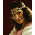 cca 1985 Dévai Nagy Kamilla színésznőről készült 4 db szabadon felhasználható, műtermi portré negatív, Pánczél György ...