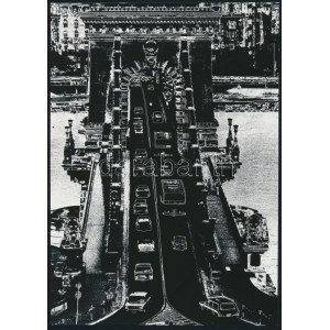 Budapest, Lánchíd, két különböző időpontban (kb. 1960 és 1975) és két különböző stílusban készült fénykép a hídról...