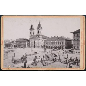cca 1890 Arad, Tököly tér piac, sérült, hátul ragasztónyommal. Keményhátú fotó. 17x11 cm