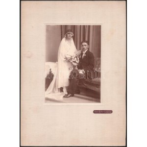 cca 1924 Rákospalota, Bauer Ágoston fényképész műtermében készült, vintage esküvői fotó, 17,5x12,6 cm...