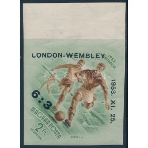 1953 Labdarúgó 6:3 ívszéli vágott bélyeg (60.000) / Mi 1340 imperforate margin stamp