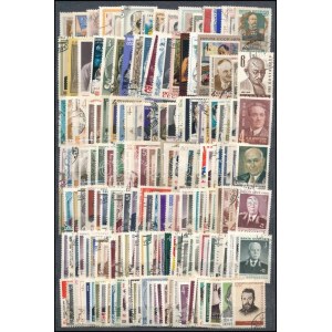 Szovjetunió 430 klf bélyeg berakólapon / Soviet Union 430 different stamps on stockcard
