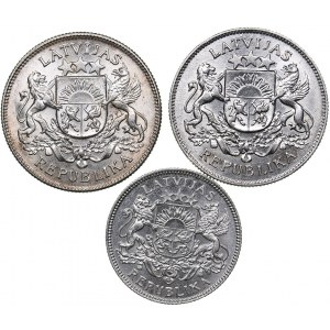 Latvia 2 lati 1925, 1926; 1 lats 1924 (3)