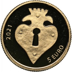 Latvia 5 euro 2021 - The key