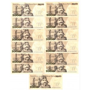 PRL - 13 sztuk 2000 złotych 1977 - różne serie