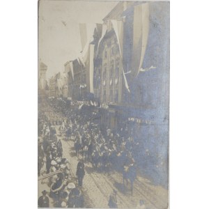 Kraków - ul. Floriańska, obchody narodowe, ok. 1910