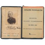 Commemorative badge of the 30th Regiment of Riflemen Kaniowskich from Warsaw with a set of memorabilia of senior sergeant Wacław Pietrzok - UNIQUE SET