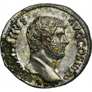 Římská říše, Hadrián, Denarius suberatus