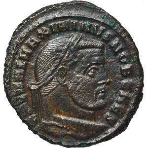 Cesarstwo Rzymskie, Maksymin II Daja, Follis