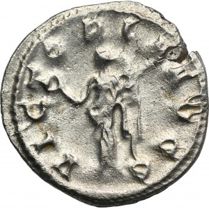 Rímska ríša, Valerián I., Antonín