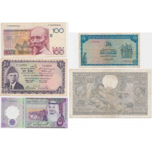 Group of world banknotes (5 pcs.)