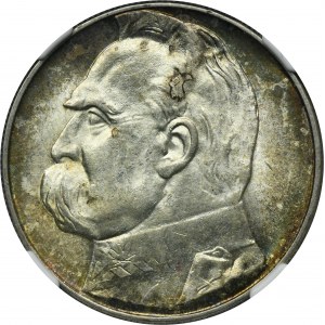 Piłsudski, 10 złotych 1937 - NGC MS62