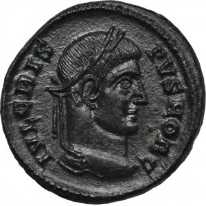 Římská říše, Crispus, Follis