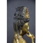 „Siedzący Budda”, brąz złocony, Chiny, XX w.