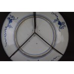Patera „Pejzaż nadmorski”, Japonia, Arita, XIX w. śr. 43,5 cm.