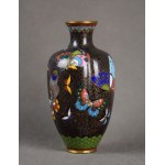 Wazonik „Motyle”, cloisonne, Japonia, Meiji;