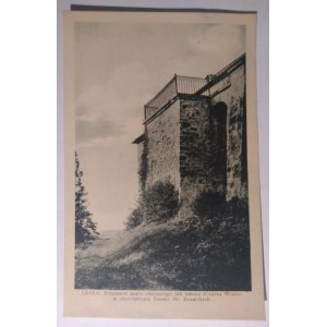 Lesko. Fragment muru obronnego tak zwana Czarna Wieża
