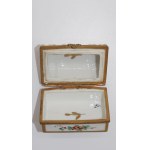 porcelanowa szkatułka na biżuterię XIX w. Francja