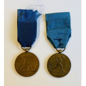 2 medale X-lecie Odzyskania Niepodległości