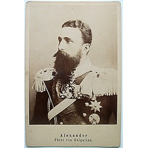 [FOTOGRAFIA]. ALEXANDER Fürst von Bulgarien. Fotografia gabinetowa naklejona na tekturkę. Niesygnowana...