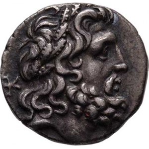 Epeiros, republika, 238 - 168 př.Kr., AR Drachma, hlava Dia zprava / sedící orel a 2-řádk.