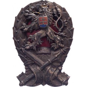 Československo - odznaky vojenských akademií, Vysoká válečná škola 1946 - ročník vítězství,