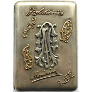 Rosja/Polska, srebrna papierośnica z 1908 roku z datą wygrawerowaną 1910, sygnatury carskie, wytwórca A Sz