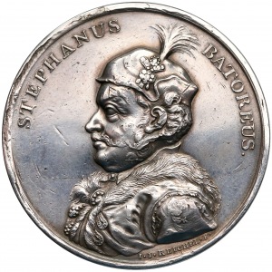 Medal z suity królewskiej - Stefan Batory - Reichel 