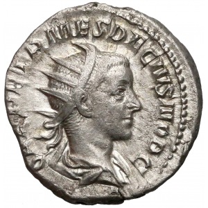 Hereniusz Etruskus, Antoninian Rzym - Pietas Augustorum