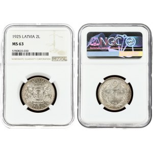 Latvia 2 Lati 1925 Obverse: Arms with supporters. Reverse: Value and date within wreath. Edge Description: Milled...