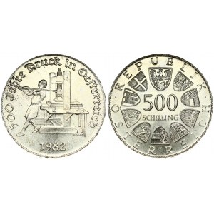 Austria 500 Schilling 1982 500 Years of Austrian Printing. Obverse: Value within circle of shields. Reverse...