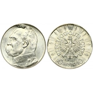 Poland 10 ZLotych 1937(w) Obverse: Eagle with wings open with no symbols below. Reverse: Head of Jozef Pilsudski left...