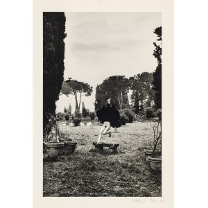 Helmut Newton (1920-2004), Ogród blisko Rzymu, 1977