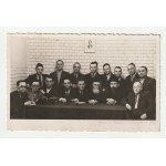 CZĘSTOCHOWA – JUDAICA. 13 zdjęć dokumentujących życie społeczności żydowskiej w Częstochowie w latach 1946-1949