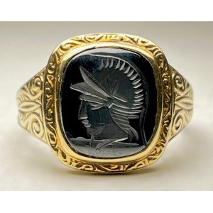 Gold signet ring with hematite