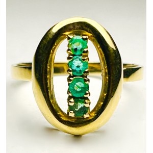 Zlatý prsteň so smaragdmi
