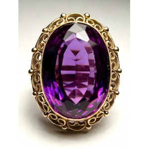 Goldring mit Amethyst