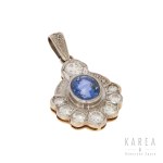 Pendant with sapphire and diamonds, contemporary