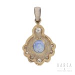 Pendant with sapphire and diamonds, contemporary