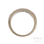 Obrączka tzw. half-eternity ring, XX w.